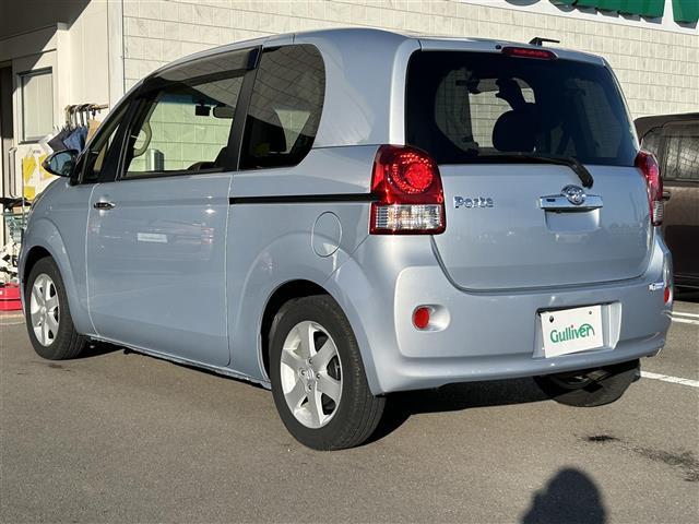 ポルテ Ｇ　純正ナビ（ＮＳ２Ｔ－Ｗ６４）ドライブレコーダー　ＥＴＣ　バックカメラ　シートヒーター　フリップダウンモニター　プッシュスタート　パワーステアリング　パワーウィンドウ　盗難防止装置　純正フロアマット（6枚目）