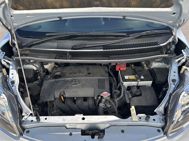 ポルテ Ｇ　純正ナビ（ＮＳ２Ｔ－Ｗ６４）ドライブレコーダー　ＥＴＣ　バックカメラ　シートヒーター　フリップダウンモニター　プッシュスタート　パワーステアリング　パワーウィンドウ　盗難防止装置　純正フロアマット（14枚目）