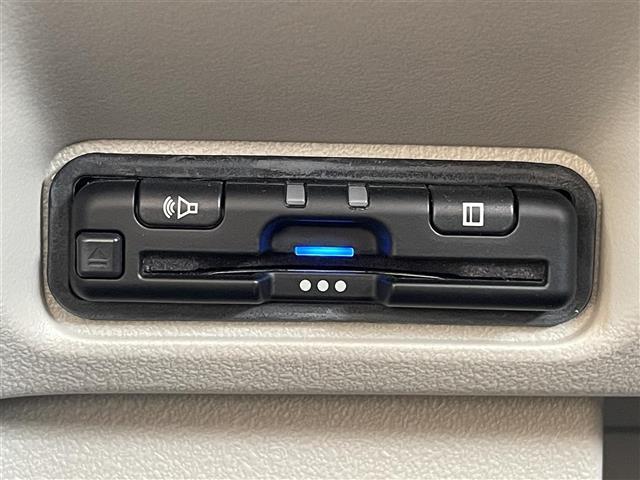 Ｎ－ＢＯＸ ベースグレード　純正ナビ　バックカメラ　ＥＴＣ　前後ドライブレコーダー　両側パワースライドドア　レーダークルーズコントロール　シートヒーター　アイドリングストップ　スマートキー　エンジンスタートボタン（13枚目）