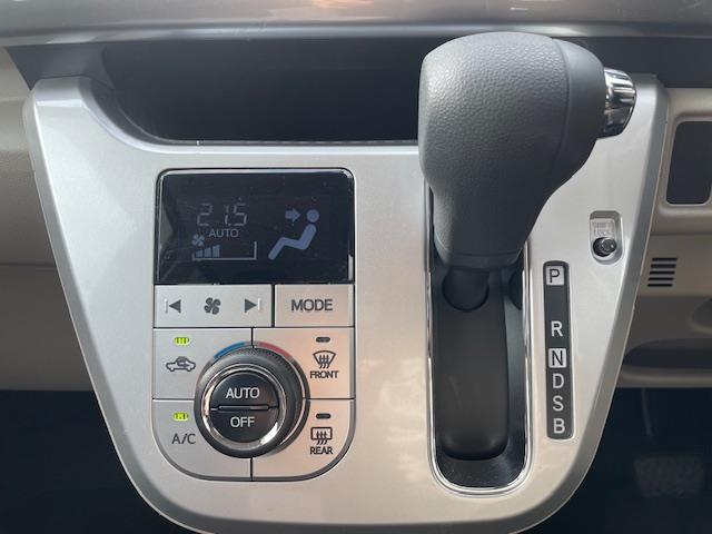 キャスト スタイルG SAIII 純ナビ/ドラレコ/レーンキープ/LEDライト&フォグ/レベライザー/電格ミラー/革ステ/ドアバイザー ベンチシート DVD オートマチックハイビーム オートライト 衝突防止システム スマートキー(6枚目)