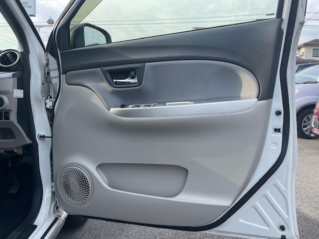 キャスト スタイルG SAIII 純ナビ/ドラレコ/レーンキープ/LEDライト&フォグ/レベライザー/電格ミラー/革ステ/ドアバイザー ベンチシート DVD オートマチックハイビーム オートライト 衝突防止システム スマートキー(15枚目)