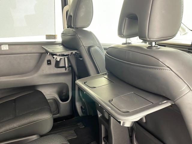 セレナ ハイウェイスターV 12.3インチ純ナビ/全方位カメラ/ETC2.0/プロパイロット/ICC/電動PB/オートブレーキホールド/インテリジェントソナー/エレクトロニックシフト/パドルシフト/デジタルインナーミラー(17枚目)