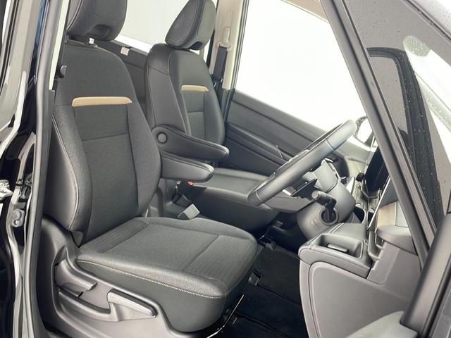 セレナ ハイウェイスターV 12.3インチ純ナビ/全方位カメラ/ETC2.0/プロパイロット/ICC/電動PB/オートブレーキホールド/インテリジェントソナー/エレクトロニックシフト/パドルシフト/デジタルインナーミラー(20枚目)