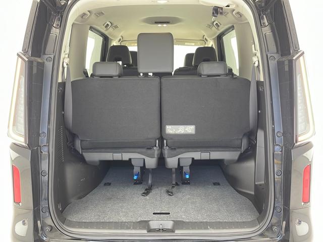 セレナ ハイウェイスターV 12.3インチ純ナビ/全方位カメラ/ETC2.0/プロパイロット/ICC/電動PB/オートブレーキホールド/インテリジェントソナー/エレクトロニックシフト/パドルシフト/デジタルインナーミラー(25枚目)