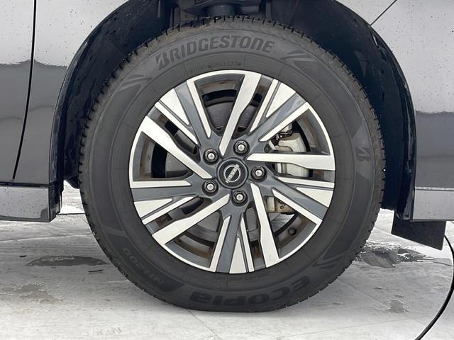 セレナ ハイウェイスターV 12.3インチ純ナビ/全方位カメラ/ETC2.0/プロパイロット/ICC/電動PB/オートブレーキホールド/インテリジェントソナー/エレクトロニックシフト/パドルシフト/デジタルインナーミラー(33枚目)