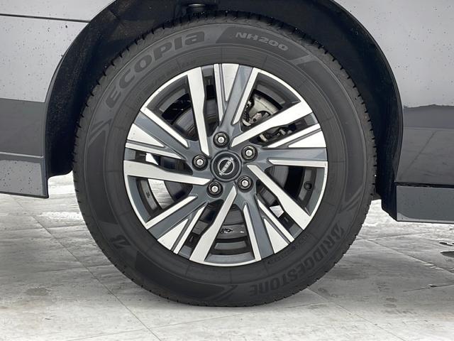 セレナ ハイウェイスターV 12.3インチ純ナビ/全方位カメラ/ETC2.0/プロパイロット/ICC/電動PB/オートブレーキホールド/インテリジェントソナー/エレクトロニックシフト/パドルシフト/デジタルインナーミラー(34枚目)