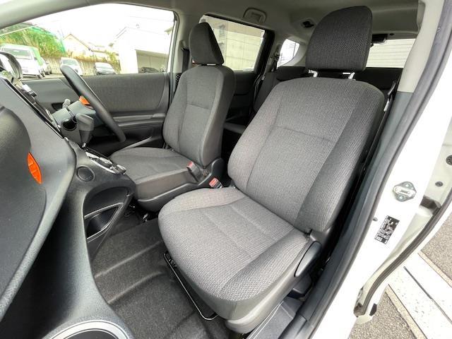 シエンタ ファンベースX オーディオ/Bカメ/ドラレコ/ETC/レーンキープ/デジタルインナーミラー/前後エアロ/電格ウィンカーミラー/ステスイ/ドアバイザー/USB/レベライザー(18枚目)