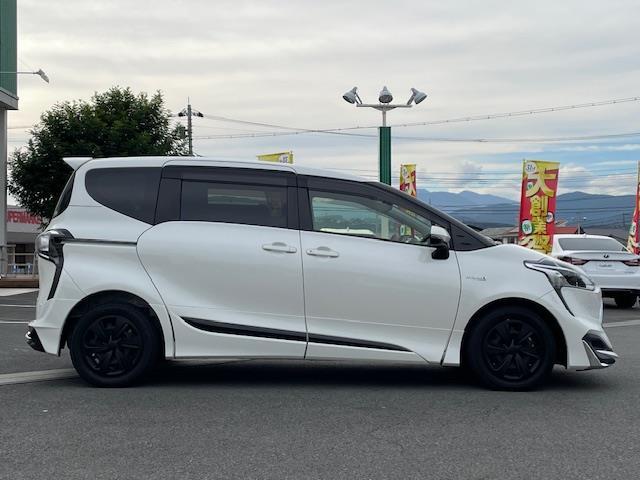 シエンタ ファンベースX オーディオ/Bカメ/ドラレコ/ETC/レーンキープ/デジタルインナーミラー/前後エアロ/電格ウィンカーミラー/ステスイ/ドアバイザー/USB/レベライザー(34枚目)