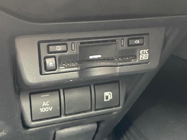 プリウス U 純ディスプレイオーディオ/Bカメ/ドラレコ/レーダークルコン/etc2.0/革ステ/ステスイ/電格ウィンカーミラー/電動PB/オートブレーキホールド(10枚目)