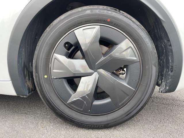 プリウス U 純ディスプレイオーディオ/Bカメ/ドラレコ/レーダークルコン/etc2.0/革ステ/ステスイ/電格ウィンカーミラー/電動PB/オートブレーキホールド(40枚目)