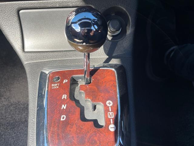 コペン タンレザーエディション 社外ナビ/アクティブトップ/ETC/フォグランプ/ウッドコンボステアリング/運転席&助手席シートヒーター/純正フロアマット/シガーライター/純正18インチアルミホイール/ダブルSRS+ABS(6枚目)