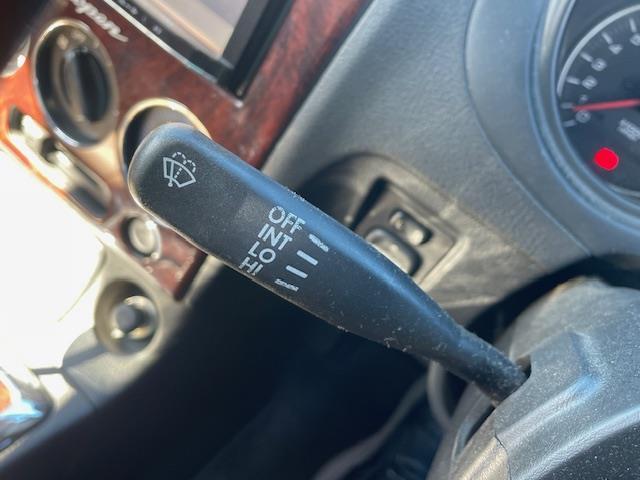 コペン タンレザーエディション 社外ナビ/アクティブトップ/ETC/フォグランプ/ウッドコンボステアリング/運転席&助手席シートヒーター/純正フロアマット/シガーライター/純正18インチアルミホイール/ダブルSRS+ABS(8枚目)