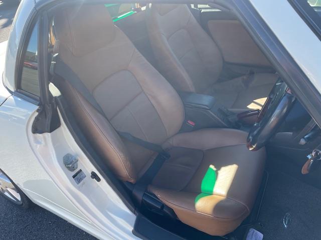 コペン タンレザーエディション 社外ナビ/アクティブトップ/ETC/フォグランプ/ウッドコンボステアリング/運転席&助手席シートヒーター/純正フロアマット/シガーライター/純正18インチアルミホイール/ダブルSRS+ABS(20枚目)