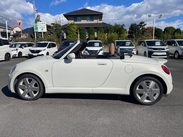 コペン タンレザーエディション 社外ナビ/アクティブトップ/ETC/フォグランプ/ウッドコンボステアリング/運転席&助手席シートヒーター/純正フロアマット/シガーライター/純正18インチアルミホイール/ダブルSRS+ABS(32枚目)