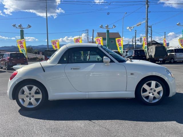 コペン タンレザーエディション 社外ナビ/アクティブトップ/ETC/フォグランプ/ウッドコンボステアリング/運転席&助手席シートヒーター/純正フロアマット/シガーライター/純正18インチアルミホイール/ダブルSRS+ABS(33枚目)