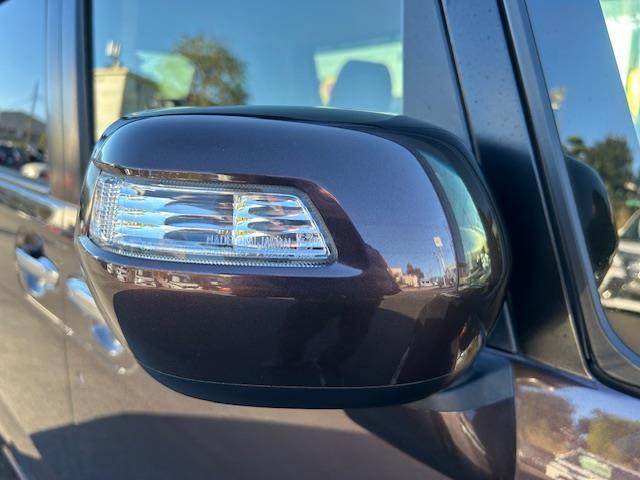 N-BOX G SSパッケージ 社外ナビ/LEDヘッドライト/オートライト/ステスイ/電動格納ウインカーミラー/ETC/純正フロアマット/ドアバイザー/前後簿ラレコ/プッシュスタート/スマートキー/運転席&助手席シートヒーター(36枚目)