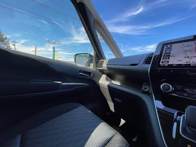 セレナ e-パワー ハイウェイスターV 純ナビ/プロパイロット/Bカメ/ETC/電動PB/オートブレーキホールド/両側パワスラ/オートステップ/インテリジェントソナー/革ステ/ステスイ/LEDヘッドライト&フォグ(2枚目)