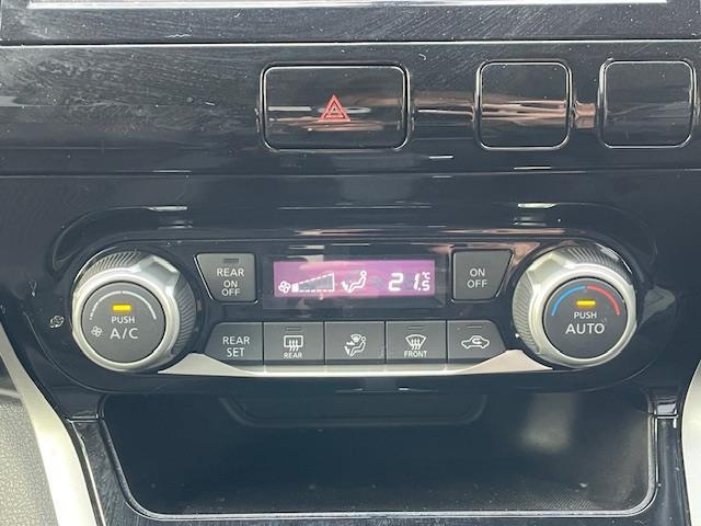 セレナ ハイウェイスター Vセレクション 純ナビ/Bカメ/ドラレコ/ETC/クルコン/フリップダウン/エマージェンシーブレーキ/両パワスラ/革ステ/ステスイ/ドアバイザー(10枚目)