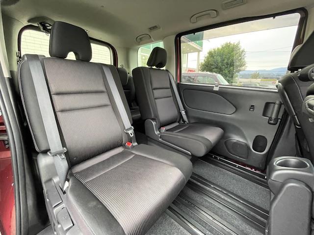 セレナ ハイウェイスター Vセレクション 純ナビ/Bカメ/ドラレコ/ETC/クルコン/フリップダウン/エマージェンシーブレーキ/両パワスラ/革ステ/ステスイ/ドアバイザー(23枚目)