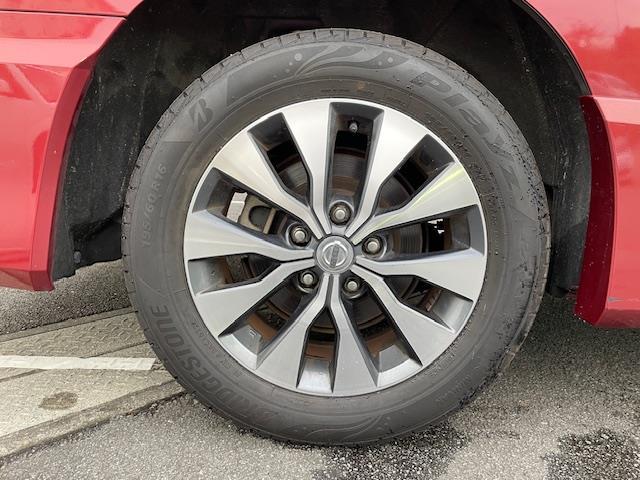 セレナ ハイウェイスター Vセレクション 純ナビ/Bカメ/ドラレコ/ETC/クルコン/フリップダウン/エマージェンシーブレーキ/両パワスラ/革ステ/ステスイ/ドアバイザー(40枚目)