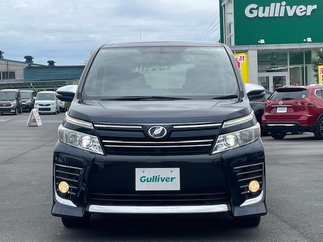 ヴォクシー ZS 煌 純正ナビ/バックカメラ/LEDヘッドライト/オートライト/フォグランプ/革巻きステアリング/ステスイ/電格ウインカーミラー/ETC/純正フロアマット/ドアバイザー/前方ドラレコ/純正後部モニター(30枚目)