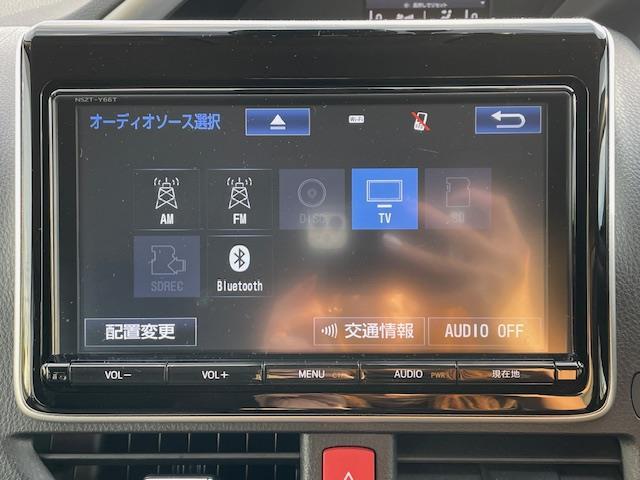 ヴォクシー ハイブリッドZS 煌II 純ナビ/Bカメ/ドラレコ/ETC2.0/ソナー/デジタルインナーミラー/レーンキープ/両側パワスラ/電格ウィンカーミラー/革ステ/ステスイ/ドアバイザー(4枚目)