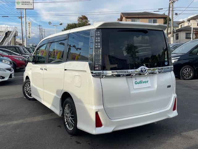 ヴォクシー ハイブリッドZS 煌II 純ナビ/Bカメ/ドラレコ/ETC2.0/ソナー/デジタルインナーミラー/レーンキープ/両側パワスラ/電格ウィンカーミラー/革ステ/ステスイ/ドアバイザー(43枚目)