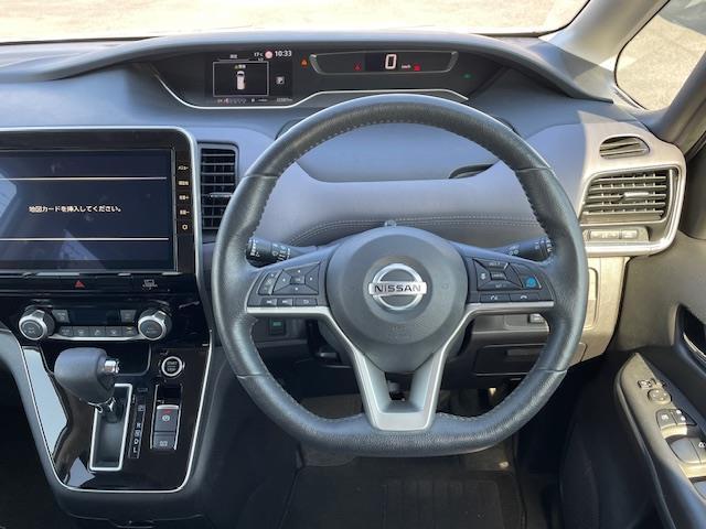 セレナ ハイウェイスター V 純ナビ/全方位カメラ/プロパイロット/ETC/シートヒーター/革ステ/ステスイ/ステアリングヒーター/エマージェンシーブレーキ/電格ウィンカーミラー/電動PB/オートブレーキホールド/LED&フォグ(4枚目)