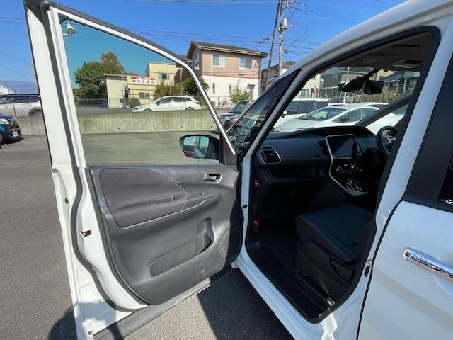 セレナ ハイウェイスター V 純ナビ/全方位カメラ/プロパイロット/ETC/シートヒーター/革ステ/ステスイ/ステアリングヒーター/エマージェンシーブレーキ/電格ウィンカーミラー/電動PB/オートブレーキホールド/LED&フォグ(20枚目)