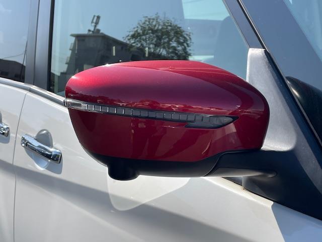 セレナ ハイウェイスター V 純ナビ/全方位カメラ/プロパイロット/ETC/シートヒーター/革ステ/ステスイ/ステアリングヒーター/エマージェンシーブレーキ/電格ウィンカーミラー/電動PB/オートブレーキホールド/LED&フォグ(36枚目)