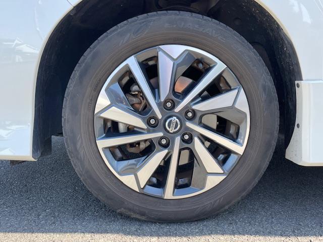 セレナ ハイウェイスター V 純ナビ/全方位カメラ/プロパイロット/ETC/シートヒーター/革ステ/ステスイ/ステアリングヒーター/エマージェンシーブレーキ/電格ウィンカーミラー/電動PB/オートブレーキホールド/LED&フォグ(41枚目)