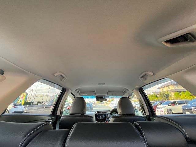 シャトル ハイブリッド　純ナビ／ＡＣＣ／ＬＫＡＳ／Ｂカメ／ドラレコ／ＥＴＣ／パドルシフト／シートヒーター／電格ウィンカーミラー／革ステ／ステスイ／ＬＥＤ＆フォグ／ドアバイザー／ＵＳＢ（25枚目）