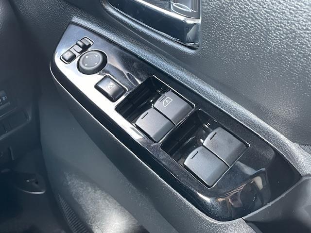 ルークス ハイウェイスター　Ｘ　純正ナビ　フルセグＴＶ　ＣＤ　ＤＶＤ　ＢＴ　アラウンドビューモニター　エマージェンシーブレーキ　前後インテリジェントソナー　ドライブレコーダー　両側電動スライドドア　スマートキー　プッシュスタート（14枚目）