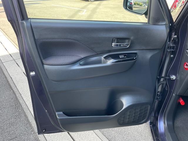 ルークス ハイウェイスター　Ｘ　純正ナビ　フルセグＴＶ　ＣＤ　ＤＶＤ　ＢＴ　アラウンドビューモニター　エマージェンシーブレーキ　前後インテリジェントソナー　ドライブレコーダー　両側電動スライドドア　スマートキー　プッシュスタート（19枚目）