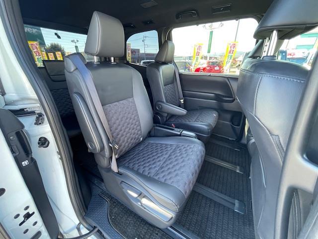 ヴォクシー ハイブリッドＳ－Ｚ　純ディスプレイオーディオ／Ｂカメ／ドラレコ／ＥＴＣ２．０／レーダークルーズコントロール／電動ＰＢ／オートブレーキホールド／シートヒーター／電動格納ウインカーミラー革ステ／ステスイ（18枚目）