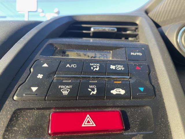 S660 α クルーズコントロール/LEDヘッドライト/オートライト/革巻きステアリング/ステアリングスイッチ/リモートコントロールミラー/純正フロアマット/プッシュスタート/スマートキー/純正16インチホイール(9枚目)