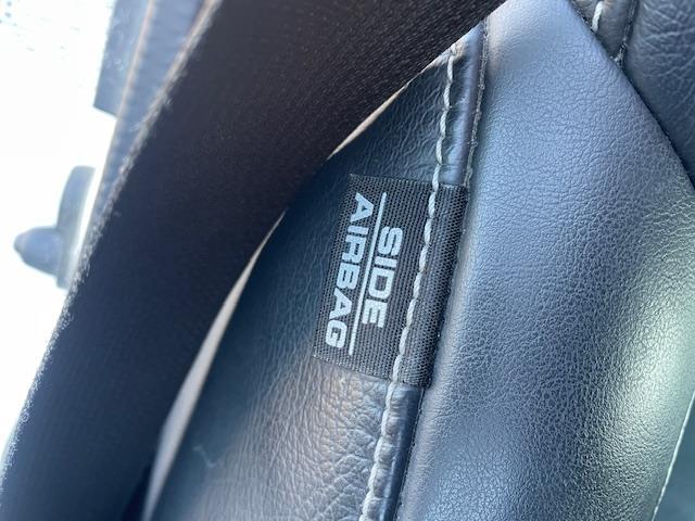 S660 α クルーズコントロール/LEDヘッドライト/オートライト/革巻きステアリング/ステアリングスイッチ/リモートコントロールミラー/純正フロアマット/プッシュスタート/スマートキー/純正16インチホイール(19枚目)