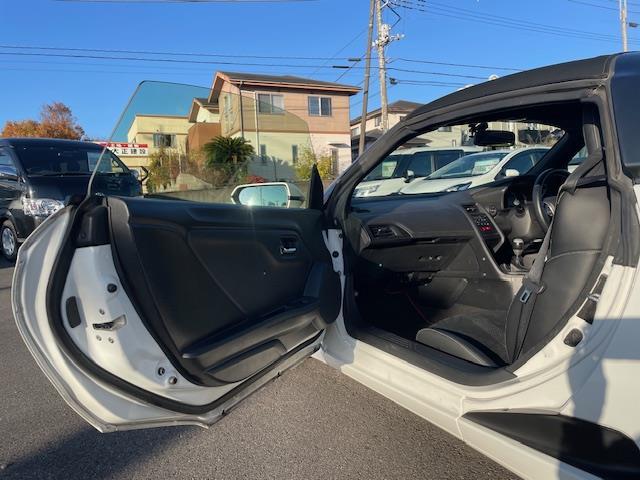 S660 α クルーズコントロール/LEDヘッドライト/オートライト/革巻きステアリング/ステアリングスイッチ/リモートコントロールミラー/純正フロアマット/プッシュスタート/スマートキー/純正16インチホイール(23枚目)