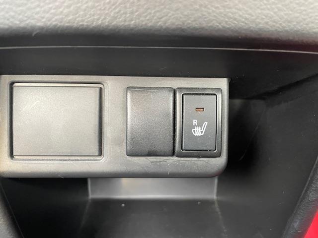 アルト Ｌ　社外ナビ／バックカメラ／運転席シートヒーター／衝突軽減／前後コーナーセンサー／アイドリングストップ／ＬＥＤヘッドライト／前方ドライブレコーダー／レベライザー／純正フロマット／ＩＳＯＦＩＸ／（10枚目）