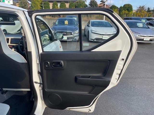 アルト Ｌ　社外ナビ／バックカメラ／運転席シートヒーター／衝突軽減／前後コーナーセンサー／アイドリングストップ／ＬＥＤヘッドライト／前方ドライブレコーダー／レベライザー／純正フロマット／ＩＳＯＦＩＸ／（22枚目）