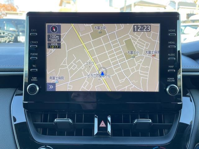 カローラ ハイブリッド　ダブルバイビー　純ナビ／Ｂカメ／ＥＴＣ２．０／レーダークルコン／前後ソナー／電動ＰＢ／オートブレーキホールド／シートヒーター／革ステ／ステスイ／ステアヒーター／ＬＥＤ＆フォグ／電格ウィンカーミラー（3枚目）