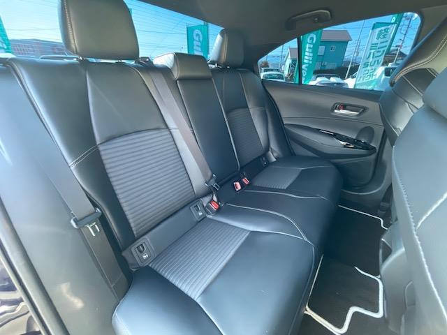 カローラ ハイブリッド　ダブルバイビー　純ナビ／Ｂカメ／ＥＴＣ２．０／レーダークルコン／前後ソナー／電動ＰＢ／オートブレーキホールド／シートヒーター／革ステ／ステスイ／ステアヒーター／ＬＥＤ＆フォグ／電格ウィンカーミラー（23枚目）