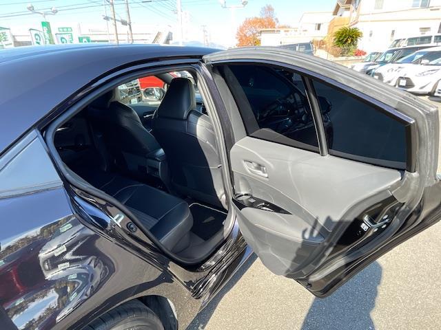 カローラ ハイブリッド　ダブルバイビー　純ナビ／Ｂカメ／ＥＴＣ２．０／レーダークルコン／前後ソナー／電動ＰＢ／オートブレーキホールド／シートヒーター／革ステ／ステスイ／ステアヒーター／ＬＥＤ＆フォグ／電格ウィンカーミラー（25枚目）