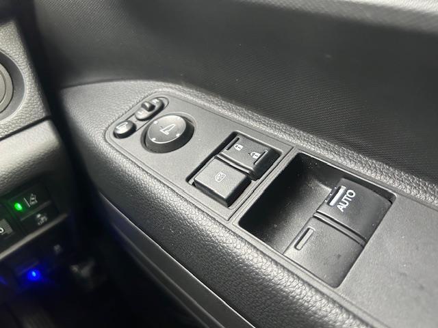 Ｎ－ＶＡＮ Ｌ　社外オーディオ／バックカメラ／衝突軽減／車線維持／レーダークルコン／ステスイ／ＬＥＤヘッドライト／オートライト／電格ミラー／ＥＴＣ／純正ラバーマット／ドアバイザー／スペアキー１本／純正ホイールカバー（12枚目）