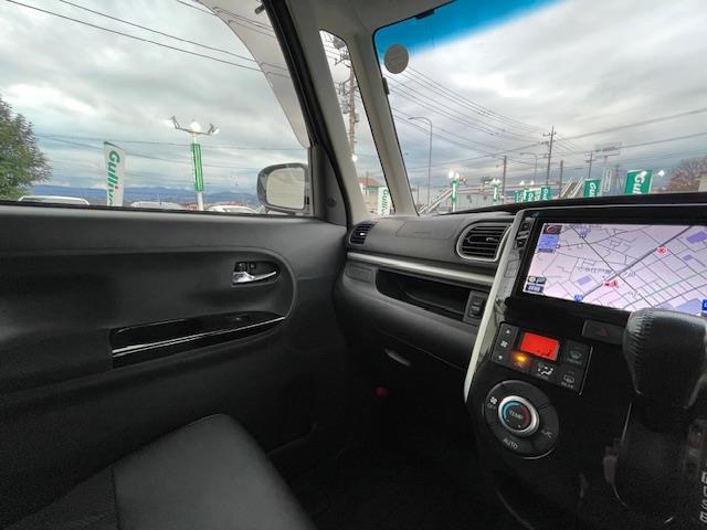 タント カスタムＲＳ　トップエディションＳＡＩＩ　純ナビ／Ｂカメ／両スラ／ドアバイザー／電格ウィンカーミラー／革ステ／ステスイ／ＬＥＤ＆フォグ／ＵＳＢ／ＨＤＭＩ（2枚目）