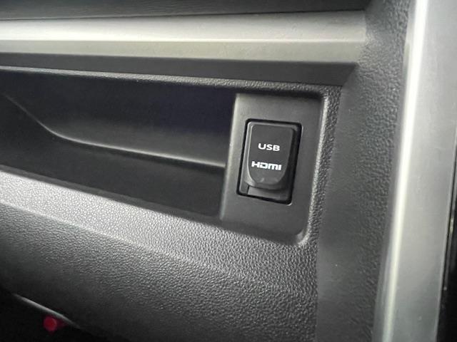 タント カスタムＲＳ　トップエディションＳＡＩＩ　純ナビ／Ｂカメ／両スラ／ドアバイザー／電格ウィンカーミラー／革ステ／ステスイ／ＬＥＤ＆フォグ／ＵＳＢ／ＨＤＭＩ（14枚目）