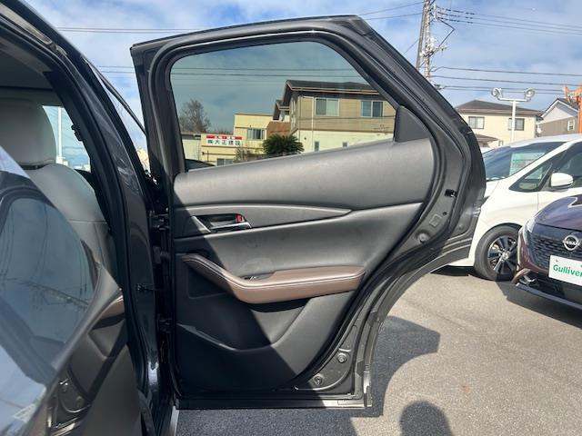 ＣＸ－３０ ２０Ｓ　Ｌパッケージ　純正ナビ／全方位カメラ／レーダークルコン／衝突軽減／レーンキープ／前後パーキングセンサー／ＬＥＤヘッドライト／オートライト／革巻きステアリング／ステスイ／パドルシフト／電格ウインカーミラー／ＥＴＣ（25枚目）