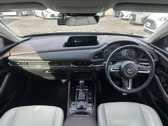 ＣＸ－３０ ２０Ｓ　Ｌパッケージ　純正ナビ／全方位カメラ／レーダークルコン／衝突軽減／レーンキープ／前後パーキングセンサー／ＬＥＤヘッドライト／オートライト／革巻きステアリング／ステスイ／パドルシフト／電格ウインカーミラー／ＥＴＣ（42枚目）