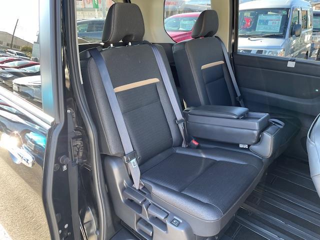 セレナ ハイウェイスターＶ　純正ナビ／全方位カメラ／クルコン／衝突軽減／レーンキープ／オートブレーキホールド／電動サイドパーキング／アイドリング／後方コーナーセンサー／オートライト／オートハイビーム／フォグランプ／ＥＴＣ（23枚目）