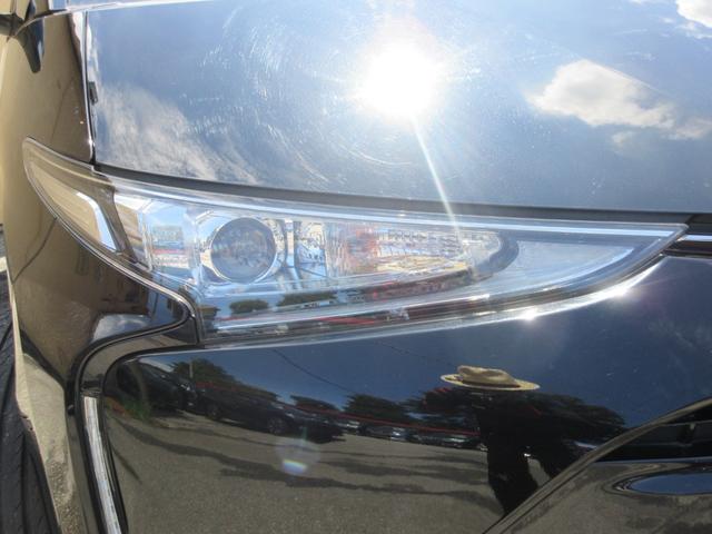 エスティマ アエラス　プレミアム　禁煙車　トヨタセーフティセンス　バックカメラ　純正ナビ　Ｂｌｕｅｔｏｏｔｈ　フルセグＴＶ　クルーズコントロール　両側パワースライドドア　ステアリングスイッチ　ＬＥＤヘッドライト　オートライト　ＥＴＣ（13枚目）